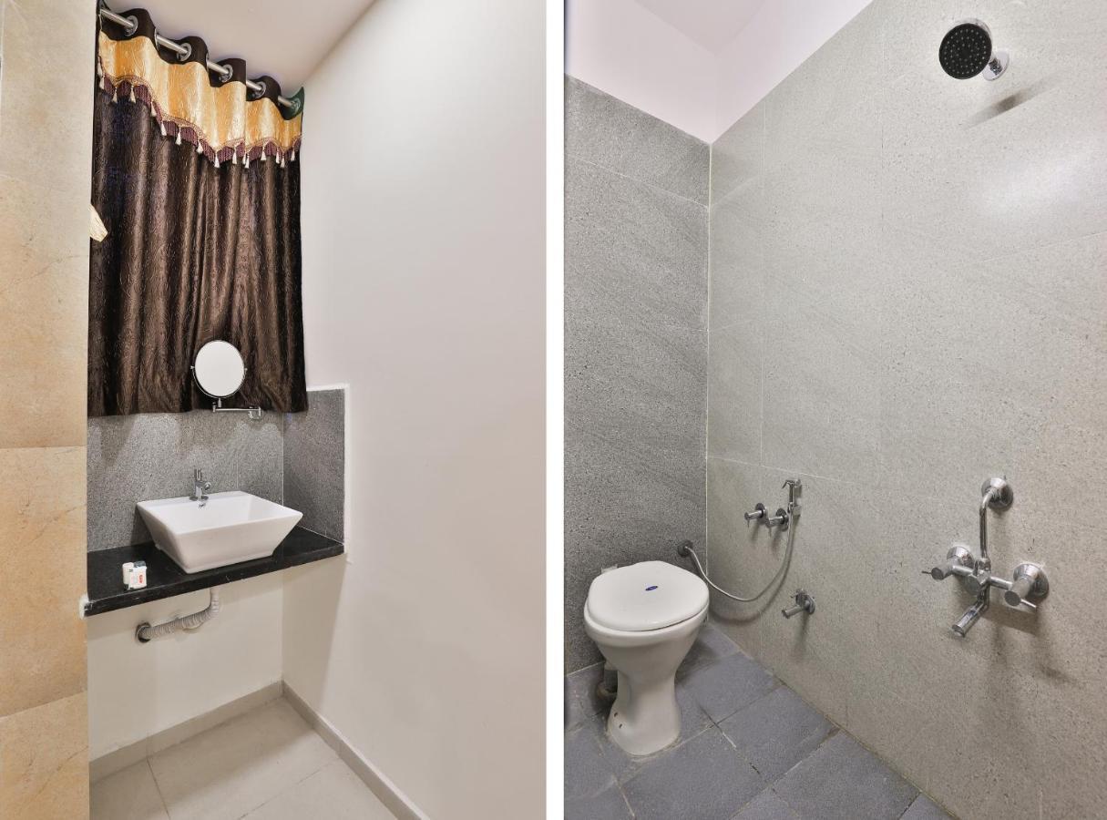 Oyo 16675 Hotel Shri Krishna Inn Surat Buitenkant foto